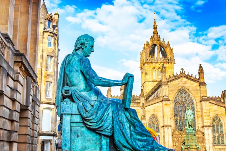 Philosopher or Economist? David Hume & the rise of Capitalism (Review)