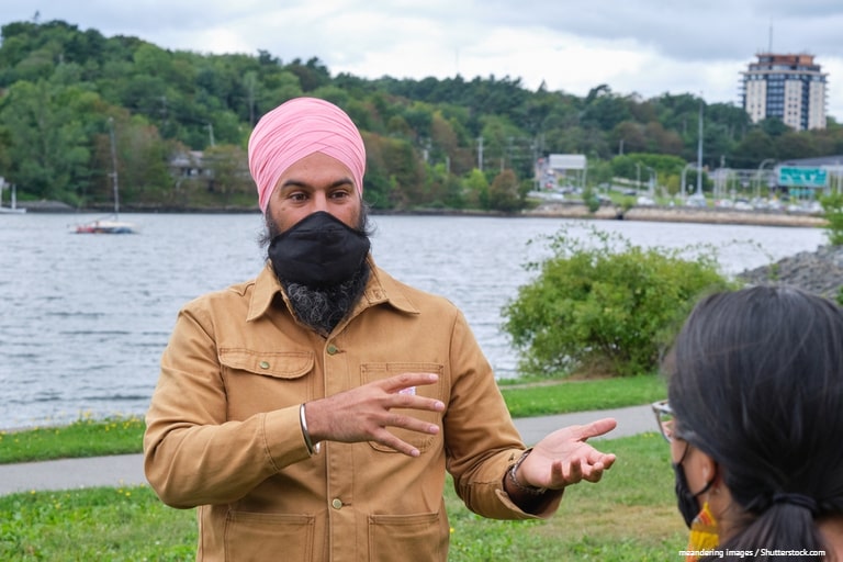 Jagmeet Singh campaigning for Canada's 2021 election